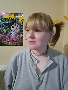 Stripchat Live Sex Cam of wehavepussies_xoxo