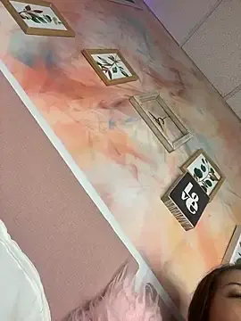 Stripchat Free Porn Cam of CheekyPeachXXX