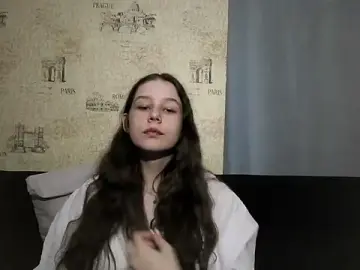 Stripchat Sex Cam of ElinoreHuxman