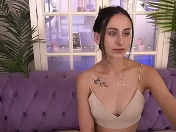 Stripchat Sex Cam of DominikaFire