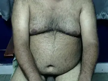 Stripchat Free Porn Cam of hairysubcub_70
