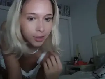 Stripchat Watch Live Sex Cams of pollypocketsizedoll