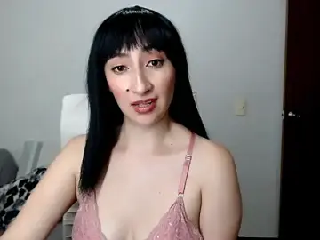 Stripchat Free Live Porn of Laura-pervert