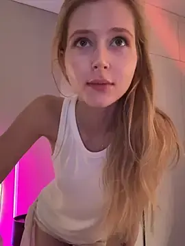 Stripchat Adult Webcam of LunaRase