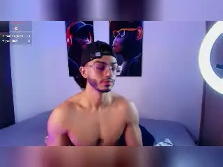 Xlovecam Watch Live Sex Cams of AxelStein