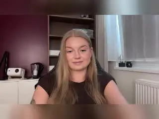 Xlovecam Sex Chat of EricaLuck