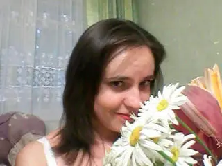 Xlovecam Sex Cam of MelanieAhHot