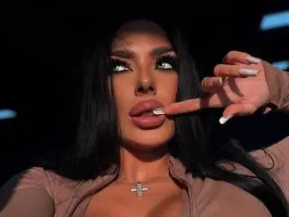 Xlovecam Nude Webcam of SonyaStorm