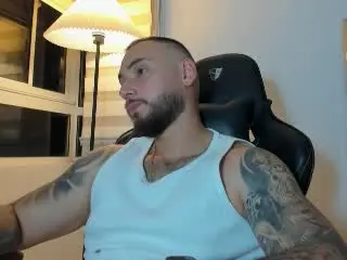 Xlovecam Private Sex Chat of FrankJones