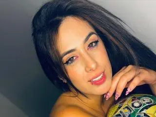Xlovecam Adult Webcam of LaurenceRose