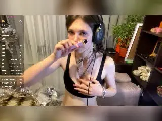 Xlovecam Live Porn of AlisiaDidway
