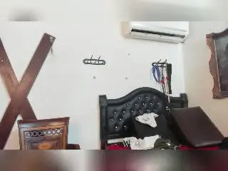 Xlovecam Live Sex of JadeAndBob