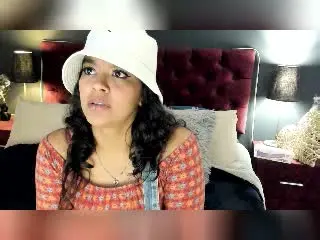 Xlovecam Free Live Porn of ZiaNoir