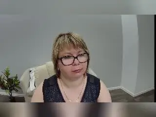 Xlovecam Sex Cam of BonnnyBoobsy