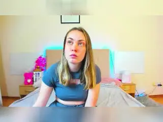 Xlovecam Best Webcam of MelanieCutes