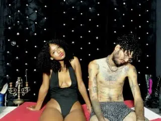 Xlovecam Nude Webcam of JeniferandBenn