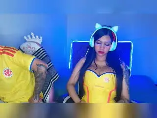Xlovecam Sex Cam of KathyAndZac
