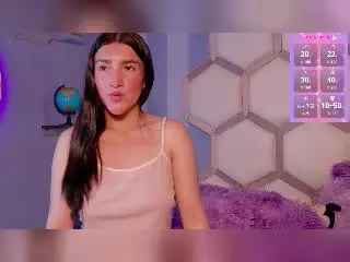 Xlovecam Adult Webcam of YviTaylor