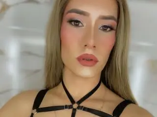 Xlovecam Private Sex Chat of CamiiNiieves