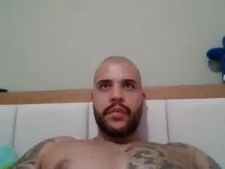Xlovecam Free Porn Cam of MedellynDark