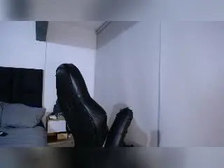 Xlovecam Free Live Porn of ChristianValenciano