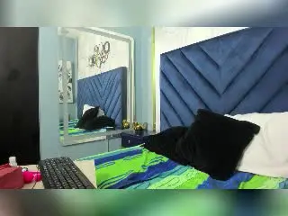 Xlovecam Free Porn Cam of JazaraKoral