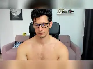 Xlovecam Free Porn Cam of BrutusK
