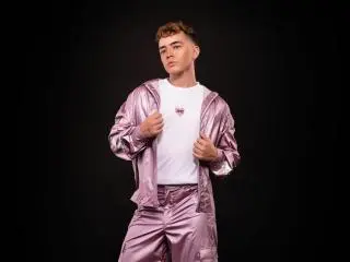 Xlovecam Sex Chat of JamesColtt