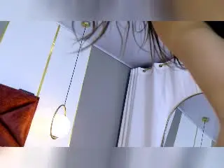 Xlovecam Live Sex Cam of AliceCoolenk