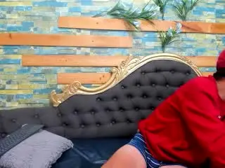 Xlovecam Free Porn Cam of ShangaiPrinceDemon