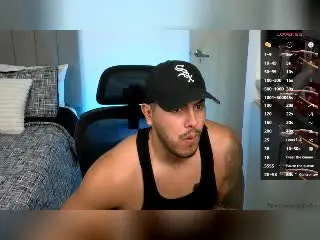 Xlovecam Nude Webcam of OwenPierce