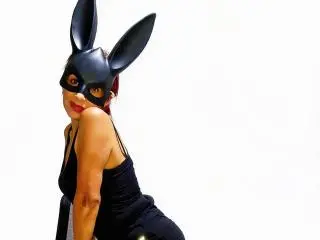 Xlovecam Watch Live Sex Cams of RebecaMonnique
