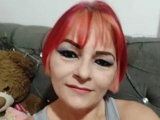 Xlovecam Live Sex of BellaHotSexiest