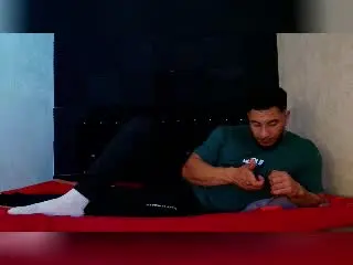 Xlovecam Free Live Porn of ZaneMaverick
