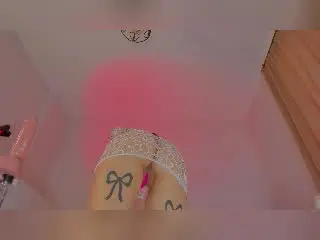 Xlovecam Adult Webcams of BiancaScreams