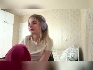 Xlovecam Watch Live Sex Cams of AndreaFilmore