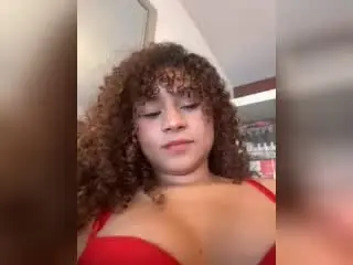 Xlovecam Free Porn Cam of SofiaPassionne