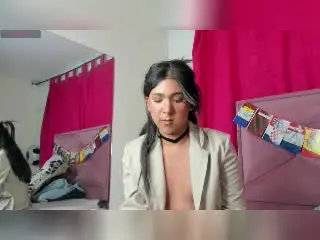 Xlovecam Nude Webcam of ZoeHotMoretti
